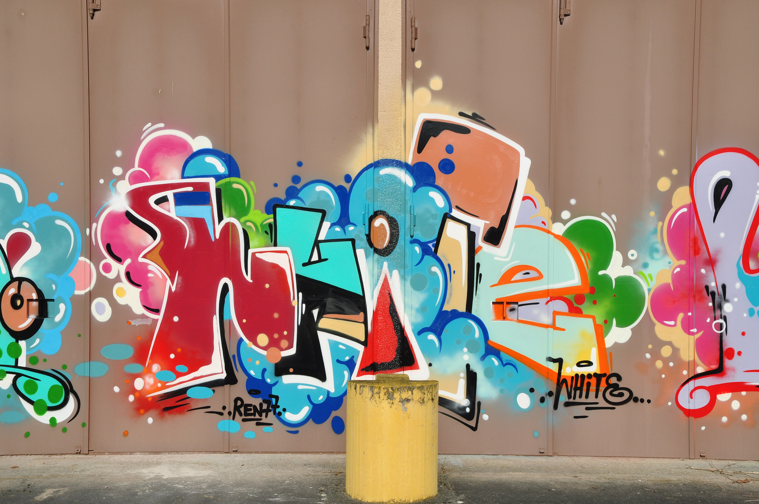 Montana WHITE 400ml Montana WHITE 400ml